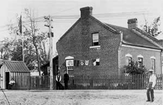 Keeper's Cottage - historic photo